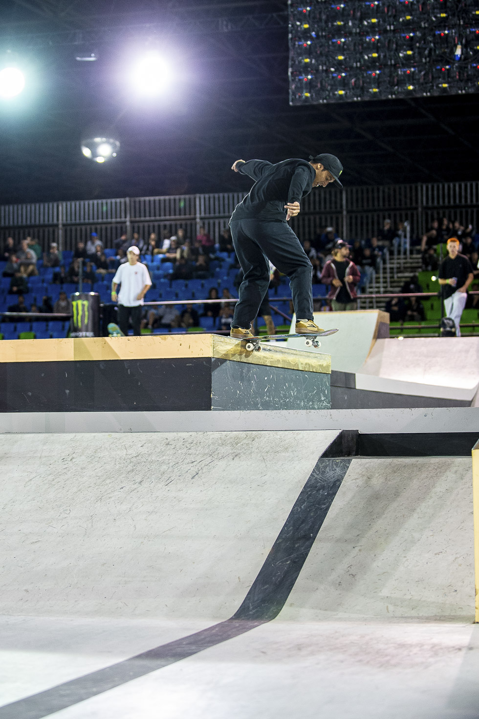 _CAP1048