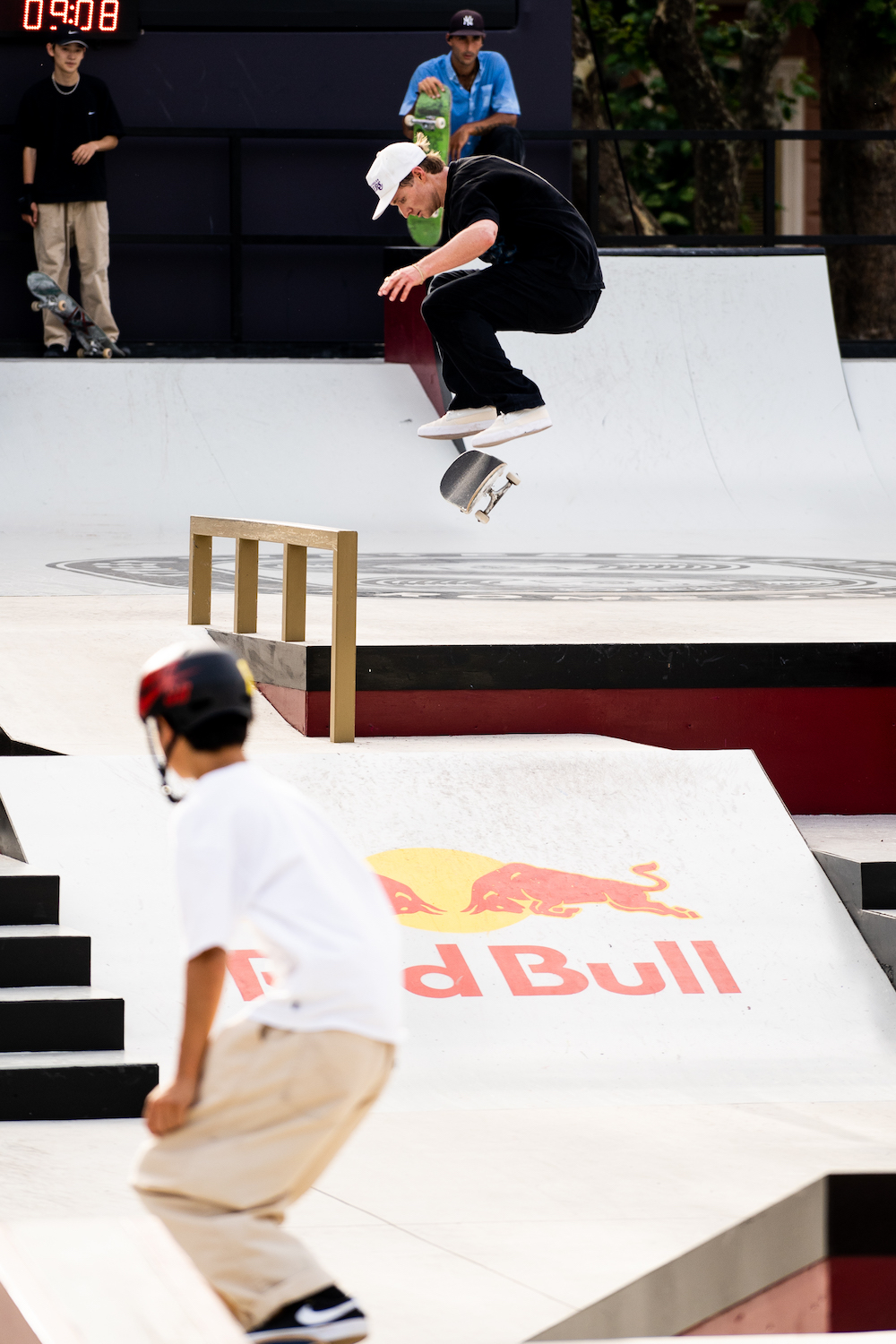 Shane Oniell switch flip to flat WorldSkate WST Street RomePark 2023 Mark Dillon 57