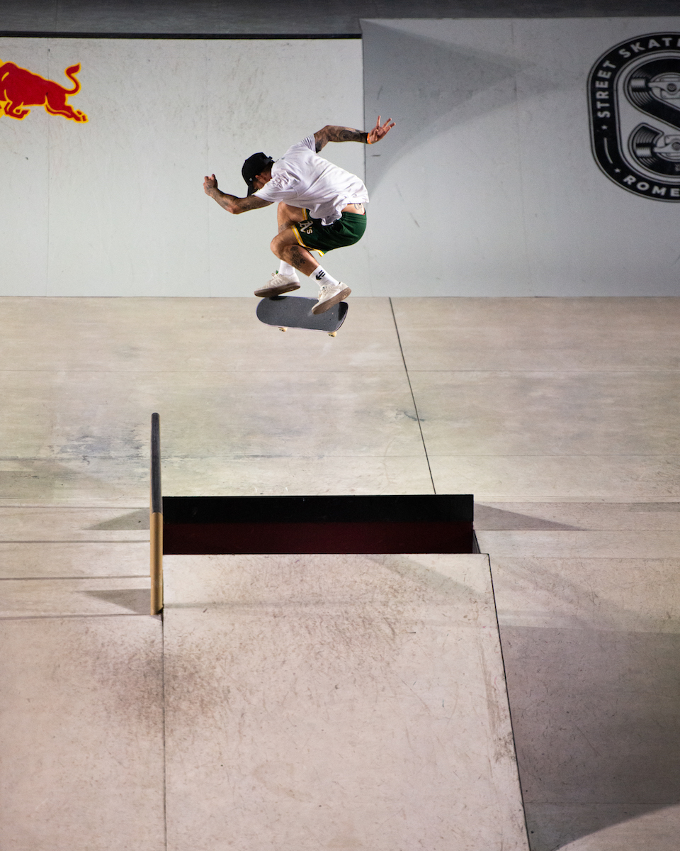 Aurelien Giraud hard flip WorldSkate WST Street RomePark 2023 Jake Darwen 7