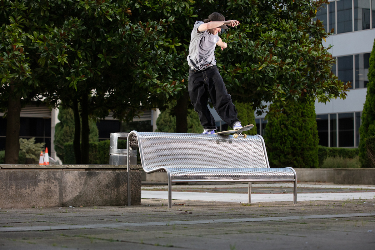 AlexDeCunha 04 FrontsideBoardslide MiltonKeynes 2022 small TomQuigley