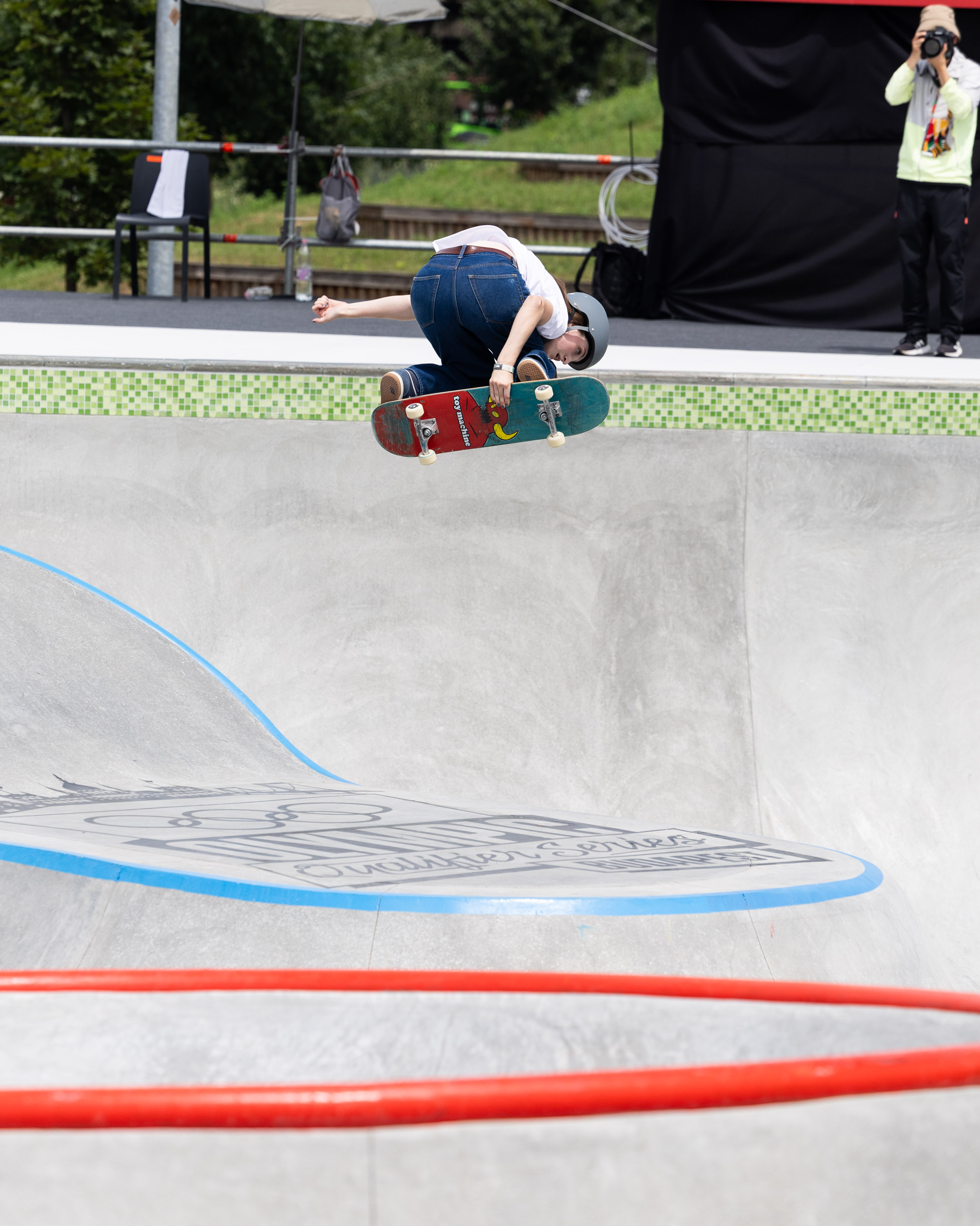 Lilly Strachan backside grab WST Street WCH OQS Budapest Bryce Kanights 5
