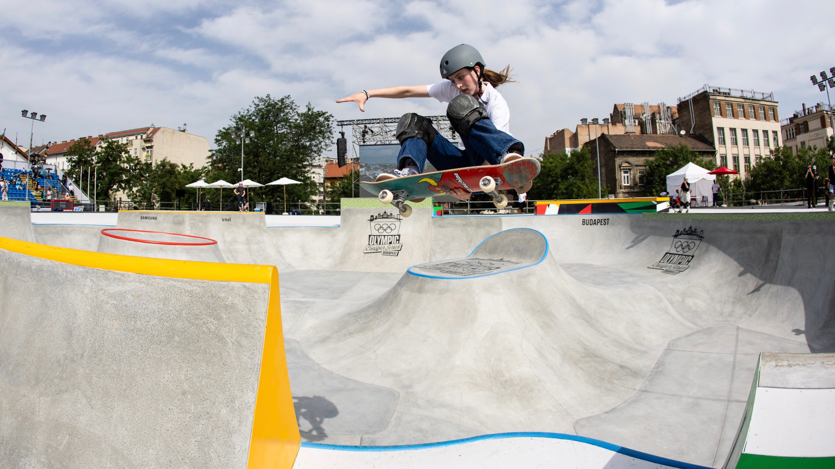 images/OQS_BUDAPEST/AS_IT_WASOQS_BUDAPEST/1_new_Lilly_Strachan_stale_fish_horizontal_WST_Street_WCH_OQS_Budapest_Bryce_Kanights.jpg