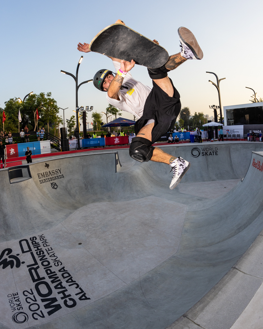 pedro barros 360 kickflip indy to fakie 2022 wch mens park sharjah 02082023 01