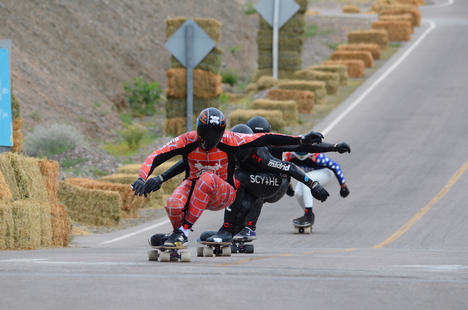 images/WSG_ARGENTINA_DOWNHILL_FINALS/train.JPG