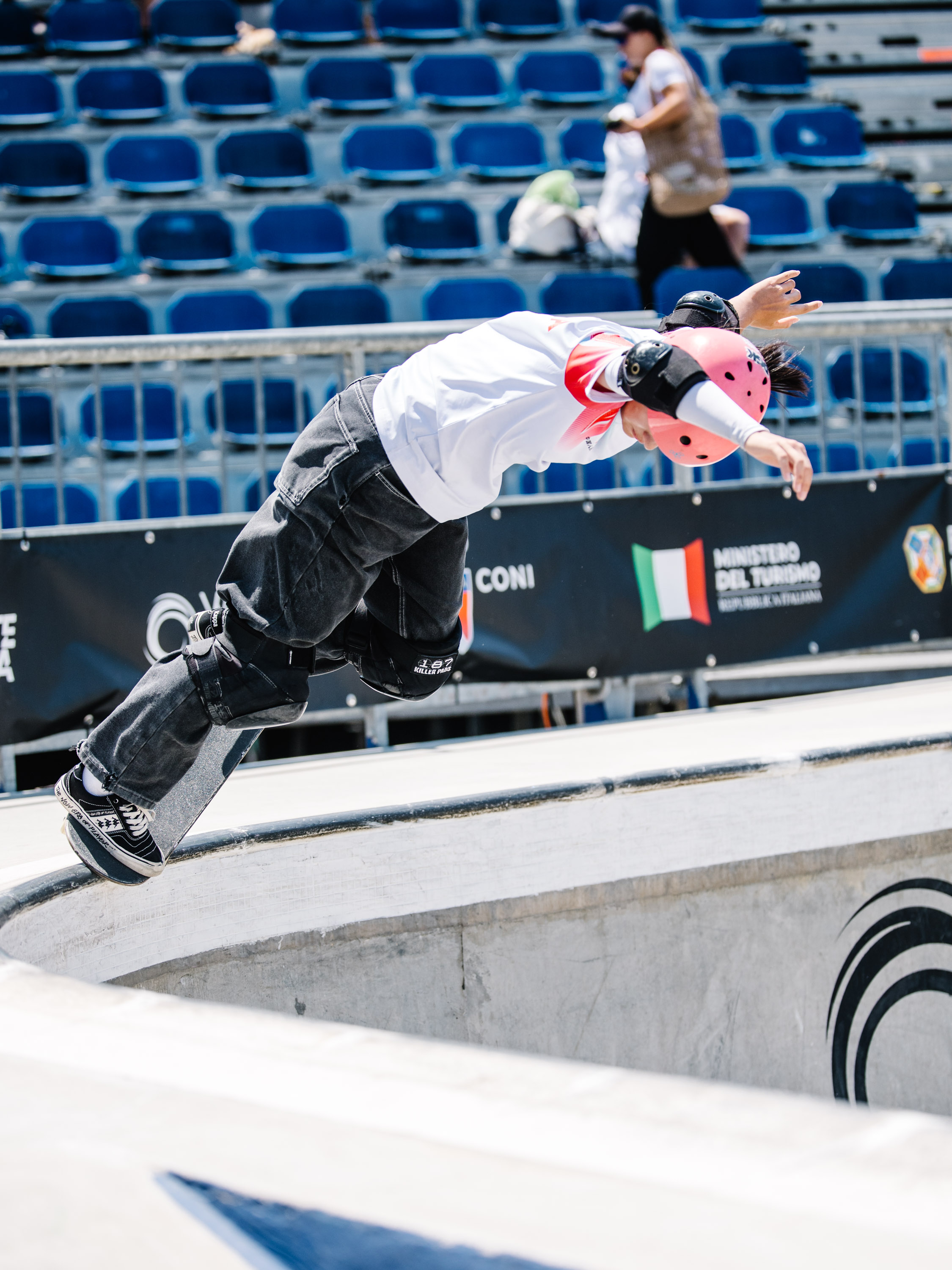 Xiuqiancheng Han backsdie nosegrind wsk skateboarding world Cup Ostia 2026 Kanights 2112