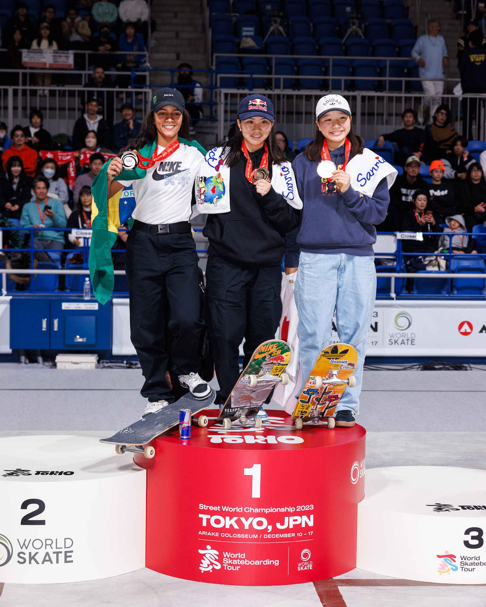 Pódio Feminino 2 finais WST Street WCH Tóquio 2023 Atiba Jefferson 3